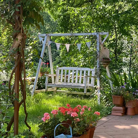 La Quercia E Lo Scoiattolo Bed & Breakfast Sotto il Monte
